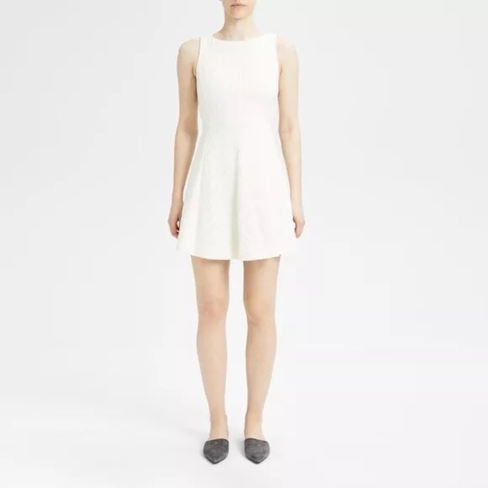 Theory white dress. Brand new size 8 . With tag.